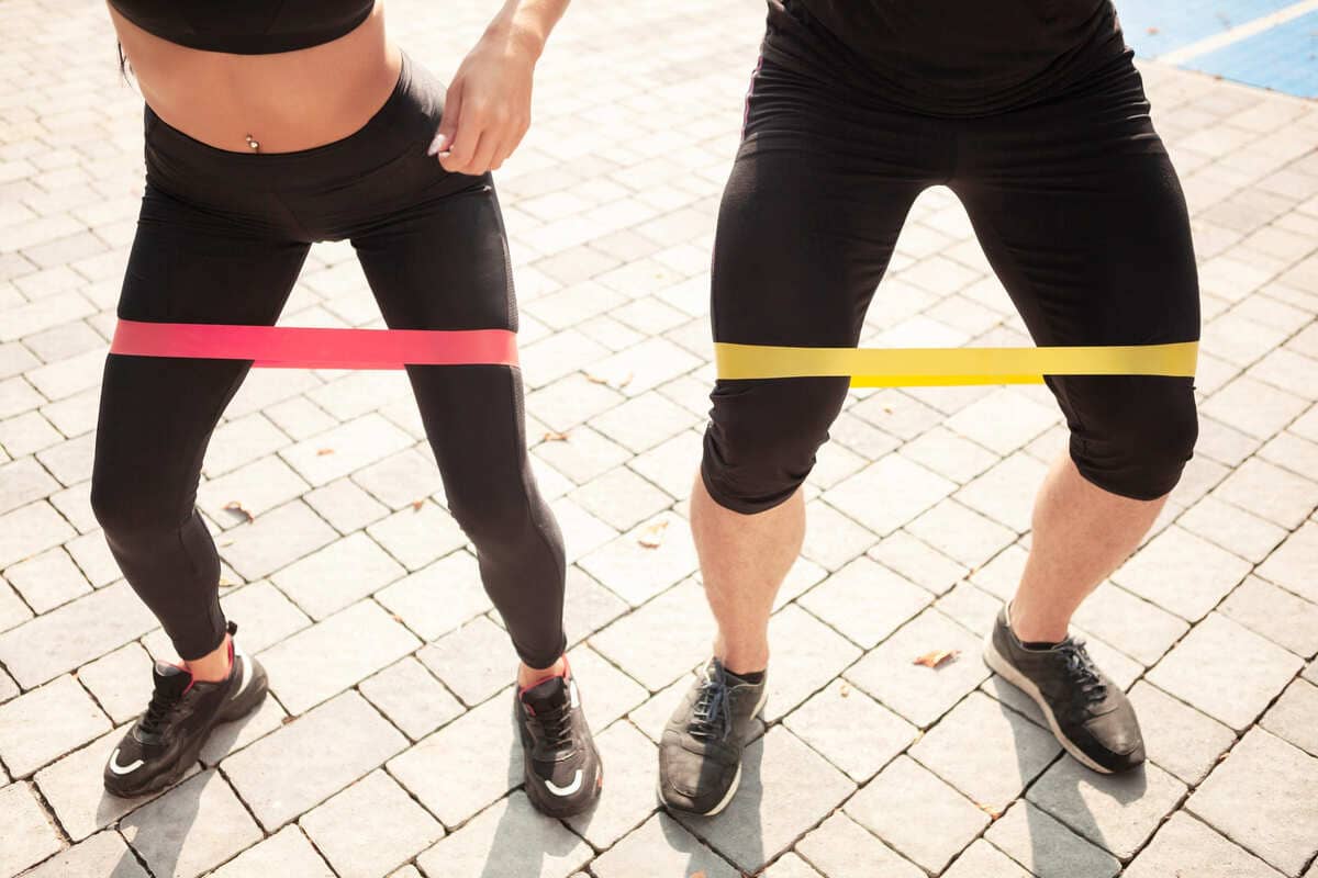 10 exercices avec élastique accessibles à tous